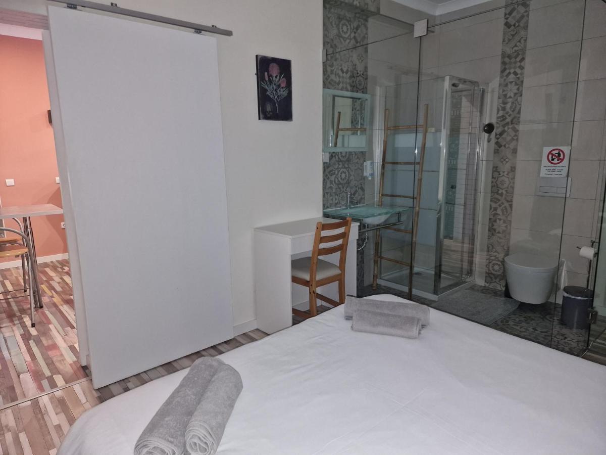 O Lobo Hotell Ourique Exteriör bild